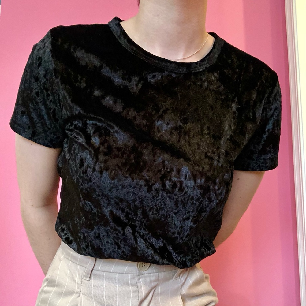 Hollister black velvet tee